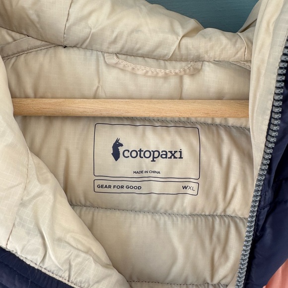 Cotopaxi Orange and Blue Puffer Jacket Lightweight Insulated - Picture 2 of 8